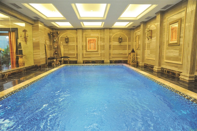 游泳館泳池除濕熱泵開了還是濕度大，怎么辦？