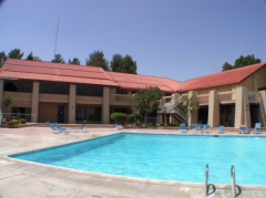 選用空氣源熱泵冷（熱）水機組時應(yīng)注意哪些問題？